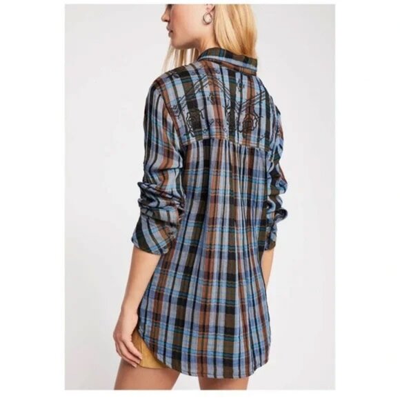 Free People Magical Embroidered Button Down Size M Western Cowgirl - Picture 2 of 11